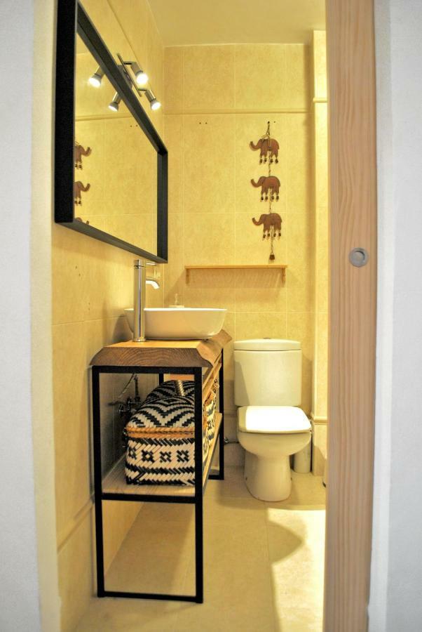 The Boho-Chic Oasis, Lovely City Center Apartment Málaga Esterno foto